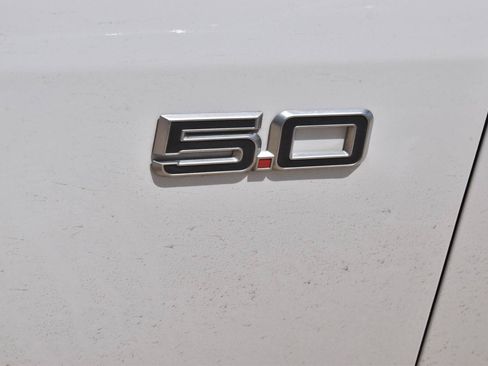 Used 2024 Ford Mustang GT RWD image 11