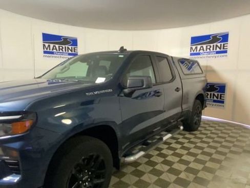 Used 2022 Chevrolet Silverado 1500 Custom image 6