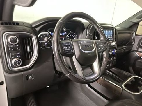 Used 2022 GMC Sierra 1500 Denali w/ Denali Premium Package AWD/4WD image 14