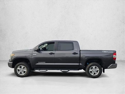 Used 2018 Toyota Tundra SR5 w/ TRD Off Road Package image 9