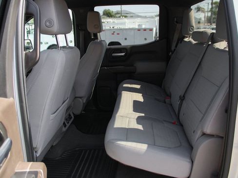 Used 2020 Chevrolet Silverado 1500 LT w/ Convenience Package image 26