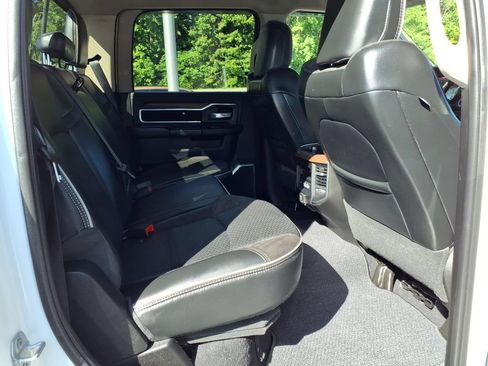 Used 2022 RAM 2500 Laramie AWD/4WD image 11