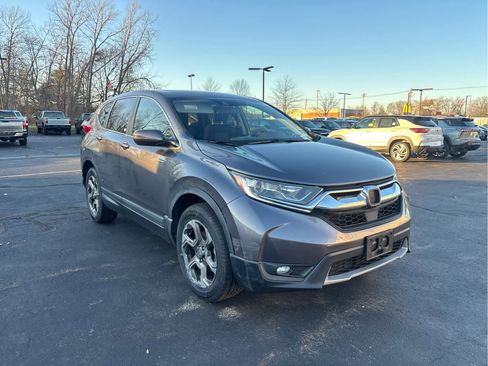 Used 2022 Chevrolet Equinox Premier w/ LPO, Cargo Package image 2