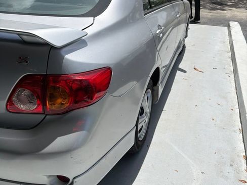 Used 2010 Toyota Corolla S FWD image 5