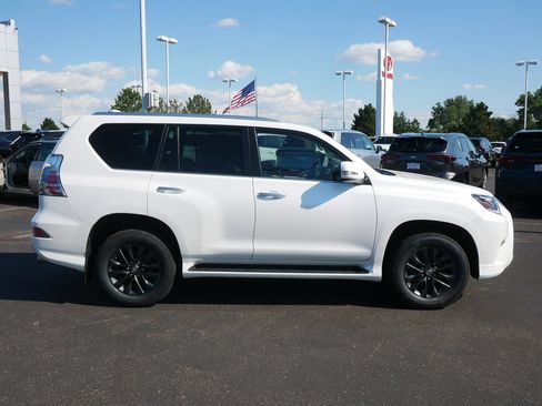 Used 2023 Lexus GX 460 Premium AWD/4WD image 4