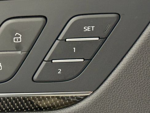 Used 2022 Audi SQ5 Premium Plus w/ Premium Plus Package AWD/4WD image 37