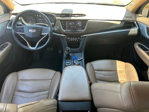 Used 2020 Cadillac XT6 Premium Luxury w/ Platinum Package AWD/4WD image 30