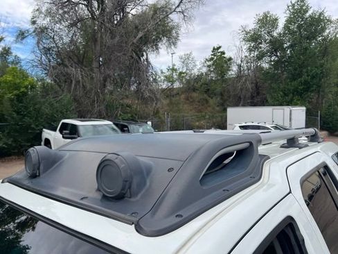 Used 2015 Nissan Xterra PRO-4X w/ Pro-4x Leather Package AWD/4WD image 14