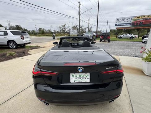 Used 2025 BMW 430i Convertible w/ Premium Package image 5