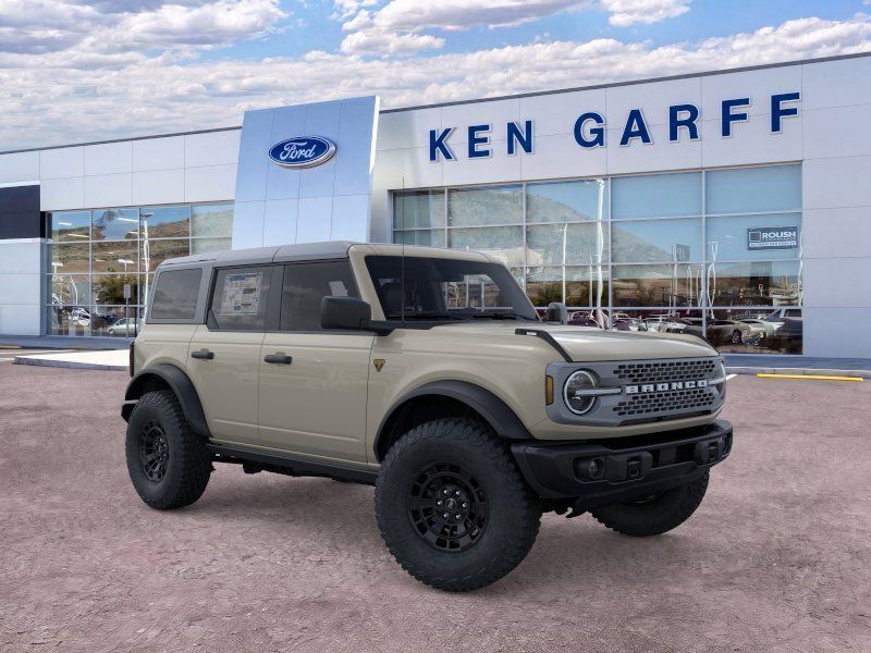 New 2026 Ford Bronco Badlands w/ Sasquatch Package AWD/4WD image 8