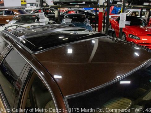 Used 1996 Buick Roadmaster Estate image 14