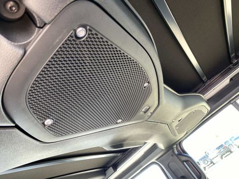 New 2026 Jeep Wrangler Unlimited Rubicon image 8