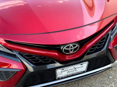 Used 2021 Toyota Camry XSE image 28