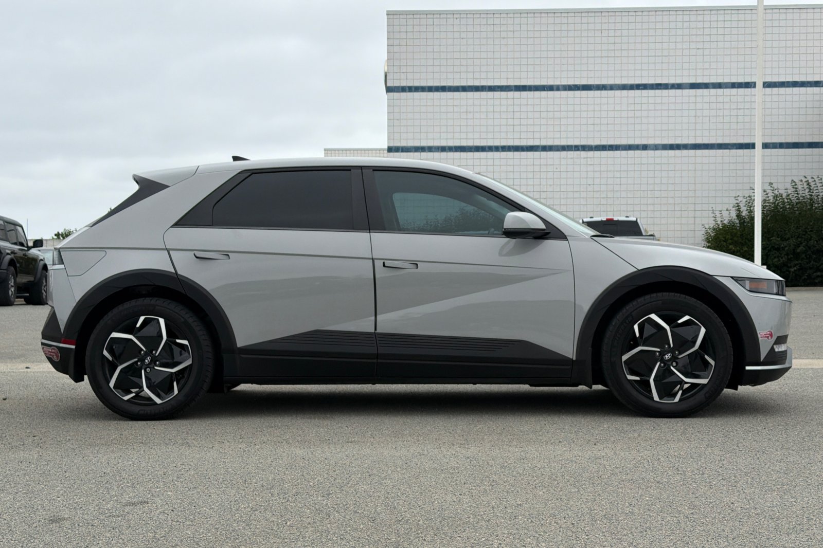 Used 2024 Hyundai Ioniq 5 SEL RWD image 3