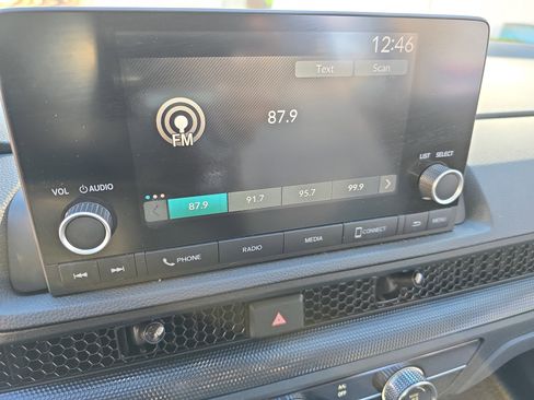 Used 2023 Honda CR-V LX image 22