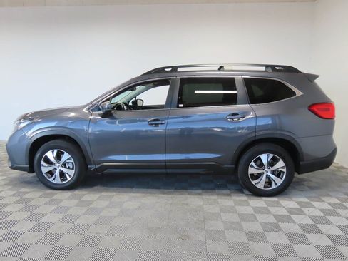 Used 2025 Subaru Ascent Premium AWD/4WD image 5