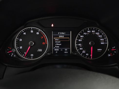Used 2016 Audi Q5 2.0T Premium Plus w/ Technology Package AWD/4WD image 18