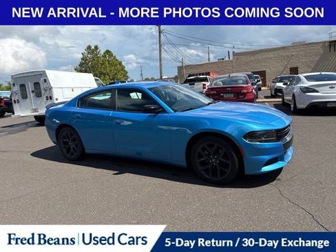 Used 2023 Dodge Charger SXT w/ Blacktop Package RWD image 4