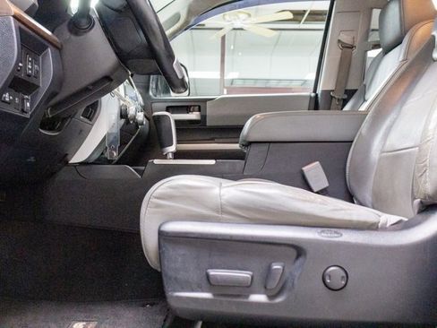 Used 2019 Toyota Tundra Limited image 9