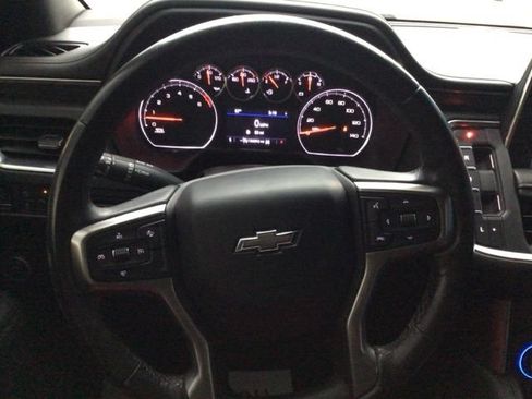 Used 2021 Chevrolet Suburban Z71 AWD/4WD image 10