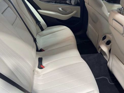 Used 2019 Mercedes-Benz E 300 image 16