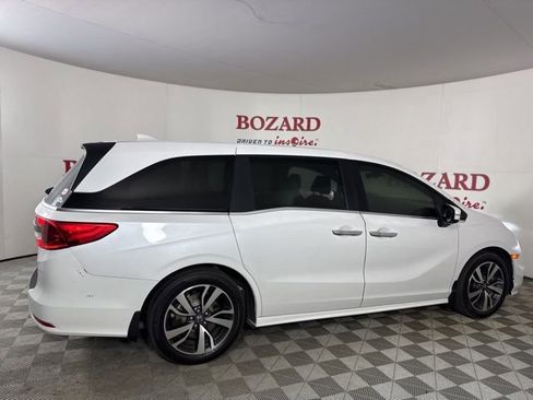 Used 2024 Honda Odyssey Touring image 9