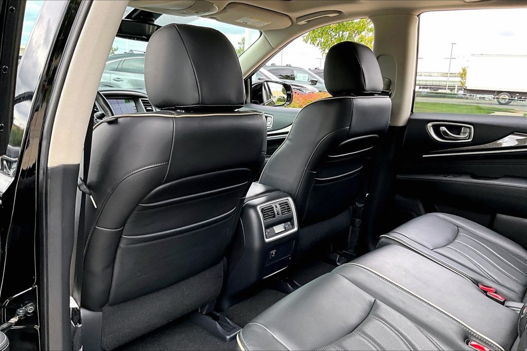 Certified 2018 INFINITI QX60 Luxe w/ Premium Plus Package AWD/4WD image 31