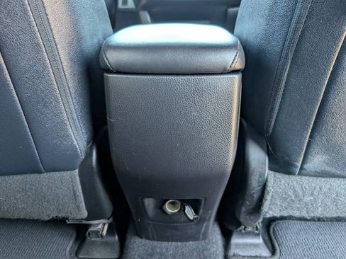 Used 2016 Toyota RAV4 SE image 7