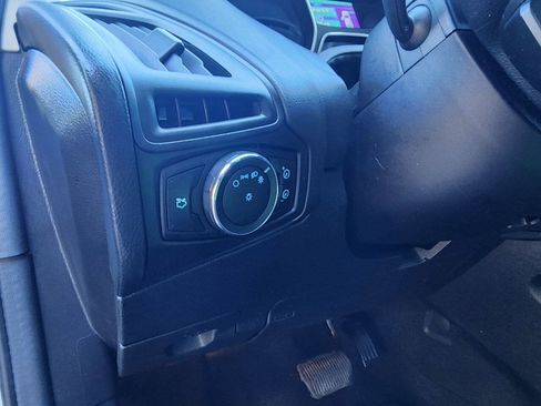 Used 2013 Ford Focus SE image 19