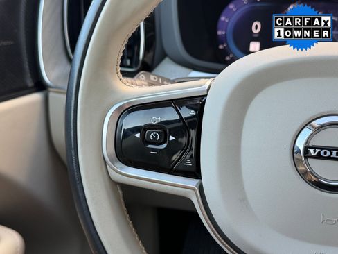 Used 2023 Volvo XC60 B5 Plus w/ Protection Package Premier image 19