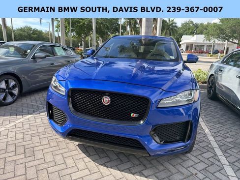 Used 2019 Jaguar F-PACE S image 3
