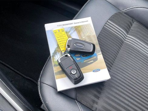 Used 2020 Ford EcoSport SES image 11