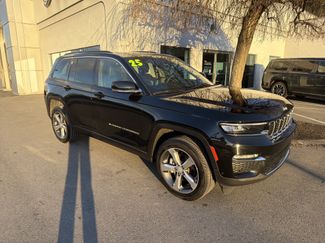 Used 2025 Jeep Grand Cherokee Limited w/ Luxury Tech Group II video 1