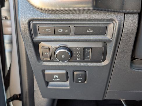 Used 2022 Ford F150 Platinum w/ Equipment Group 701A High image 23