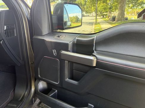 Used 2020 Ford F150 Lariat w/ Equipment Group 502A Luxury AWD/4WD image 29
