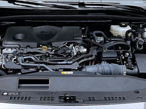 Certified 2025 Toyota Camry SE w/ Convenience Package image 30