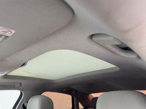 Used 2015 Audi A3 1.8T Premium image 25