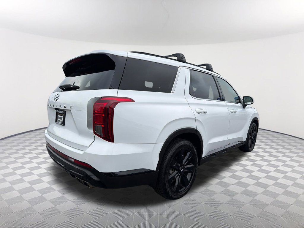 Used 2024 Hyundai Palisade XRT FWD image 5