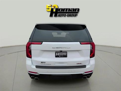 Used 2025 GMC Yukon Denali image 4