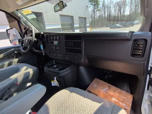 New 2025 Chevrolet Express 3500 w/ Power Convenience Package RWD image 14