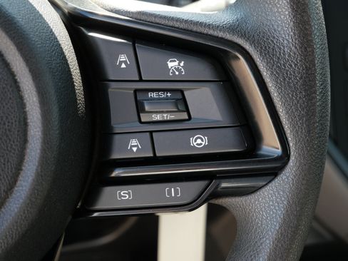 Used 2024 Subaru Crosstrek 2.0i AWD/4WD image 28