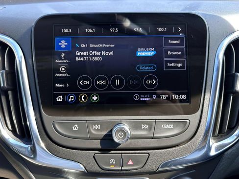 Used 2024 Chevrolet Equinox LT AWD/4WD image 21