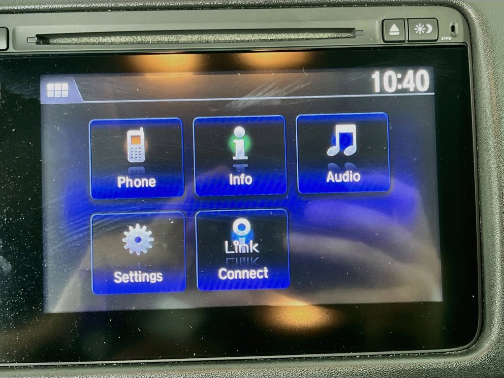 Used 2018 Honda HR-V EX image 17