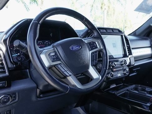 Used 2022 Ford F250 Lariat w/ Black Appearance Package image 23