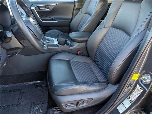 Used 2019 Toyota RAV4 XSE image 15