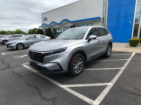 Certified 2023 Honda CR-V EX image 3