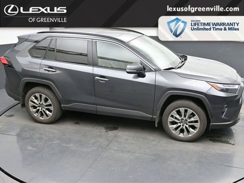 Used 2023 Toyota RAV4 Limited image 19