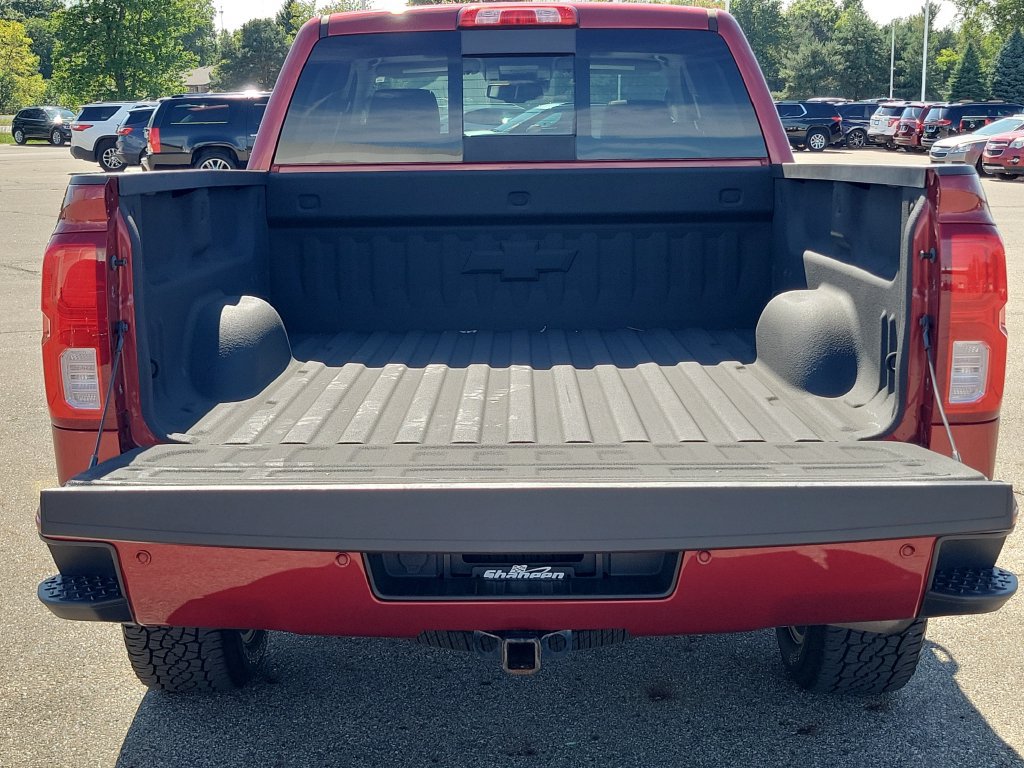 Used 2018 Chevrolet Silverado 1500 LTZ Z71 w/ LTZ Plus Package AWD/4WD image 37