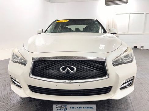 Used 2017 INFINITI Q50 Premium w/ 2.0T Premium Plus Package AWD/4WD image 2