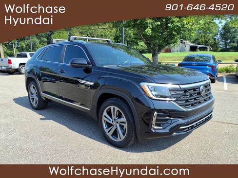 Used 2024 Volkswagen Atlas Cross Sport SEL R-Line AWD/4WD image 7